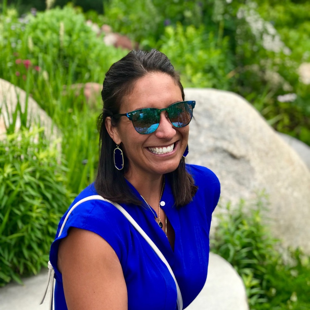 Meet your Posher, Julie